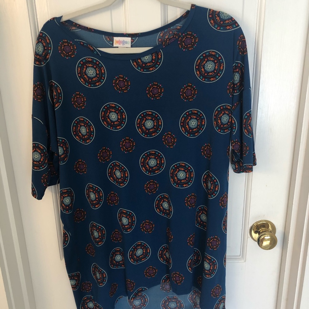 LulaRoe tunic top size small
